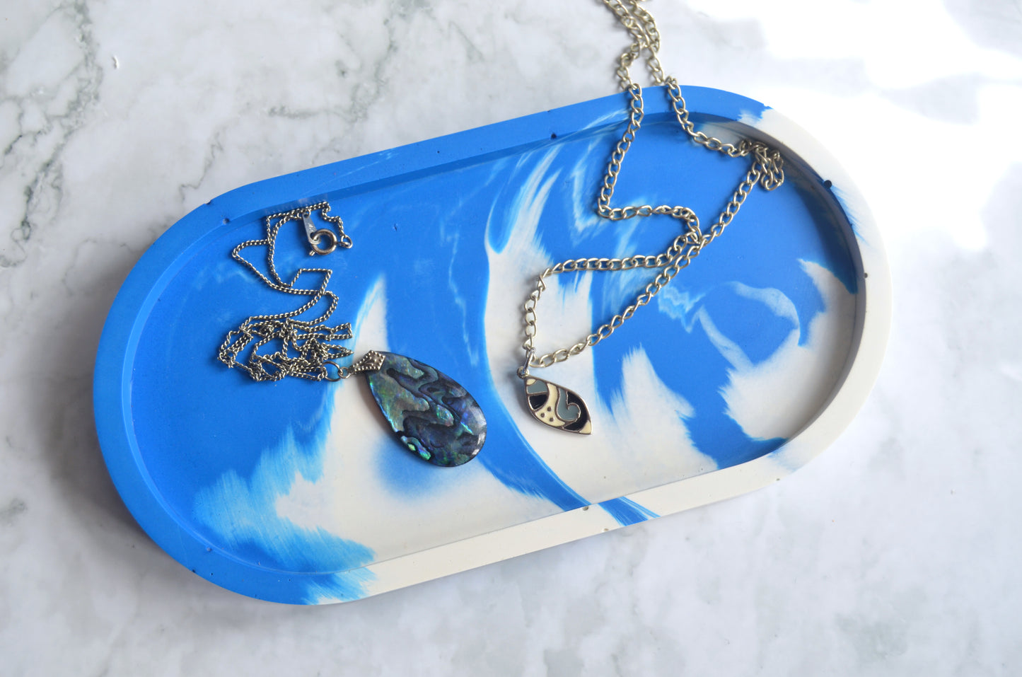 Trinket Tray Oval - Blue and White Jesmonite Stone
