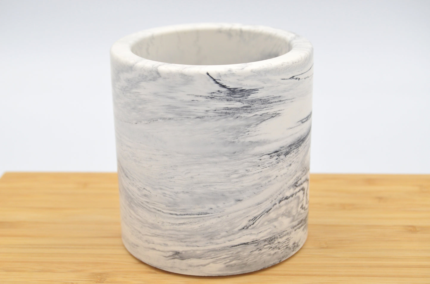 Small Pen Pot - Jesmonite Stone Black and White
